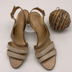 Naturalizer Gold Low Heel Sandals 8W